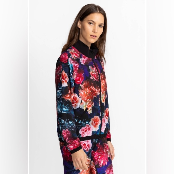 NWT Johnny Was Active Studio Full Zip Jacket size XL - Picture 2 of 16